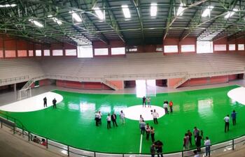 El poliderportivo municipal de Ciudad del Este es una de las alternativas para instalar el centro prehospitalar.