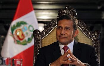 el-presidente-ollanta-humala-participo-en-la-ceremonia-de-colocacion-de-la-quilla-de-la-embarcacion-archivo-210904000000-575369.jpg