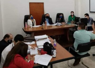 El juicio del suboficial de la Policía Nacional  Fabio González Alem culminó anoche en la sede del Poder Judicial de Ciudad del Este.