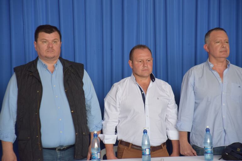 Roque Baez con Dionisio Amarilla y Fernando Silva Facetti