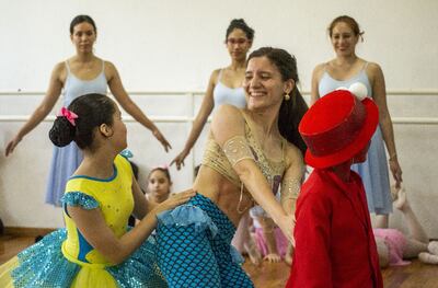 Un momento de los ensayos de la puesta que se presentará el domingo 17.