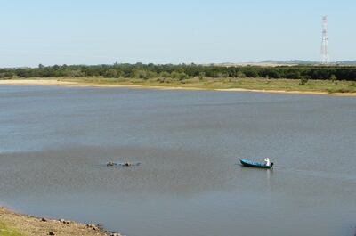 La Municipalidad de Villa Florida clausuró playas y lugares de pesca a orillas del río Tebicuary.