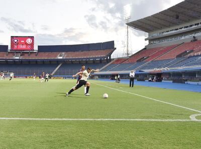 La Nueva Olla, vacía de público, fue testigo silenciosa de la clasificación de Cerro Porteño ante Universitario.
