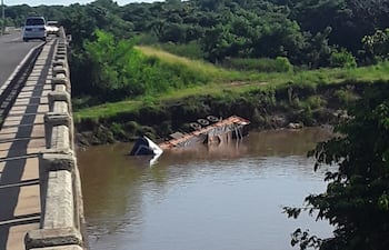 Se desconoce cuántos ocupantes iban en el camión.
