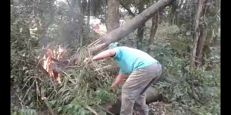 Construyen polideportivos pero ignoran hospitales