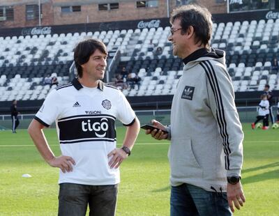 Diálogo entre el técnico Daniel Garnero y el gerente deportivo Raúl Amarilla, en Para Uno.