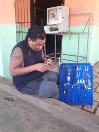 El indígena ecuatoriano Franklin Eduardo Lara manifestó que los aborígenes de su país se levantan ante las autoridades si no responden a sus necesidades.