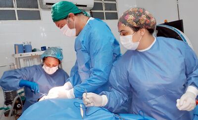 Una de las intervenciones realizadas en el Hospital Regional de Encarnación.
