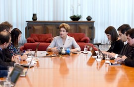 la-presidenta-suspendida-dilma-rousseff-se-encuentra-actualmente-en-proceso-de-juicio-politico-por-el-congreso-brasileno-acusada-de-maquillar-las-cu-210218000000-1471210.jpg