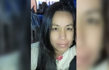 María Nieves Ruiz Viveros (35), una joven madre que lucha por su vida y requiere urgentemente terapia intensiva.