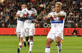 olympique-lyon-193343000000-1616369.JPG
