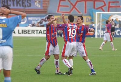 En el 2003, Cerro Porteño empató 1-1 con Sporting Cristal.