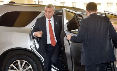 El ministro del Interior, Juan Ernesto Villamayor, visitó ayer al presidente Mario Abdo, en Palacio de López, para tratar el conflicto comercial en el Este.