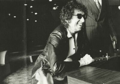 Bob Dylan en una fotografía tomada en 1978, durante un tour europeo. La misma pertenece a la colección de Louie Kemper.