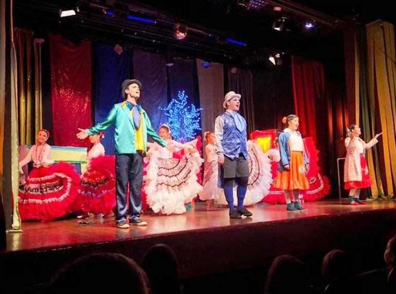 Música, color y valores promete la obra “El tren fantástico”.
