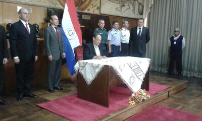 /pf/resources/images/abc-placeholder.png?d=2413