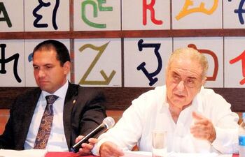marciano-torales-y-jose-pappalardo-durante-la-asamblea-de-la-regional-cordillera-de-la-arp--203137000000-1686483.jpg