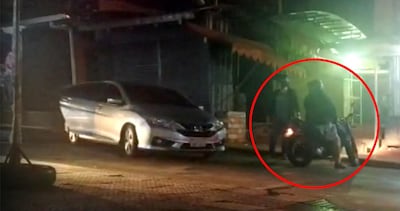 El cambista y su hijo asaltados en Ciudad del Este (en círculo).