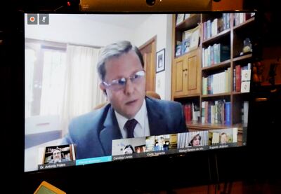 El presidente de la Corte, Alberto Martínez Simón, dirigió ayer la sesión plenaria remota desarrollada a través de videoconferencia, como medio preventivo contra el coronavirus.