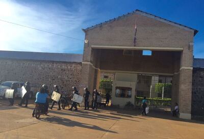 Fachada de la Penitenciaría Regional de Concepción.