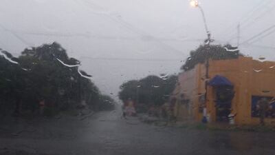Llegó una intensa lluvia a San Juan Bautista.
