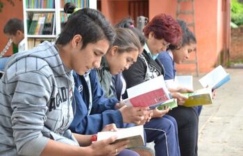 jovenes-lectores-82630000000-1846706.jpg