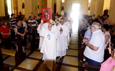 En el Día de la Sagrada Familia se destacó el modelo de amor. “La familia cristiana basada sobre el sacramento del matrimonio será siempre un modelo de amor, fidelidad, reconciliación y perdón”, dijo el arzobispo  Valenzuela.