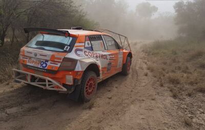 Agustín Alonso Zapag y Edgardo Galindo estuvieron realizando pruebas con el Skoda Fabia R5.