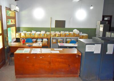 Fichería del puesto sanitario de IPS funciona en el pasillo de la institución por falta de espacio físico.