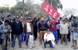 asamblea-de-trabajadores-que-se-llevo-a-cabo-el-sabado-ultimo-donde-se-emitio-un-comunicado-gentileza-224613000000-1748693.jpg