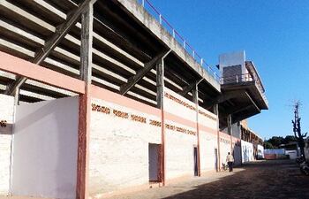 estadio-san-francisco-de-asis-del-4-de-octubre-de-atyra-230021000000-580855.jpg