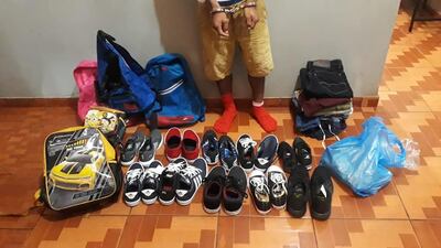 Las evidencias encontradas en poder del adolescente.