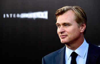 christopher-nolan-63412000000-1320935.jpg