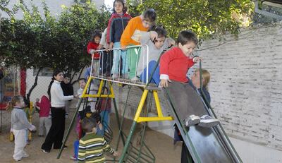 Parques infantiles de los tres centros de la Fundación Casa Cuna.