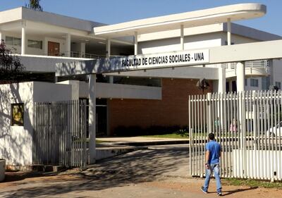 En la sede de la Facultad de Ciencias Sociales se desarrollan interesantes talleres gratuitos de verano.