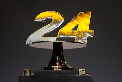 Hermoso el trofeo de la mítica carrera de resistencia Las 24 Horas de Le Mans, en Francia, que ya fue reprogramada para el 19 y 20 de setiembre, a consecuencia del Covid-19.