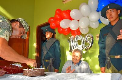 Don Heriberto Oviedo Melgarejo durante su fiesta de 109 años.