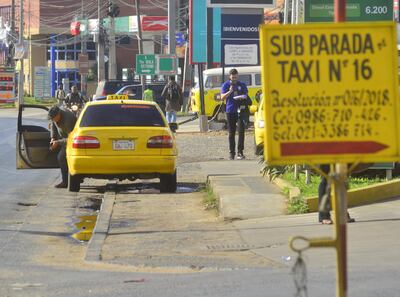 Una legión de taxistas estará el martes frente a la Municipalidad de Mariano Roque Alonso. Exigen manejar solo ellos el negocio del transporte particular.