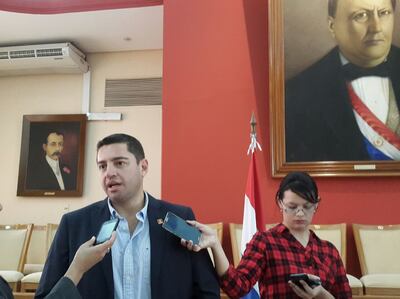 /pf/resources/images/abc-placeholder.png?d=2417