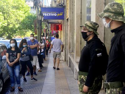 En un momento difícil para las economías del mundo y en particular para aquellas de menor desarrollo como la nuestra por la pandemia covid-19, aparecen nuevamente las diversas medidas de intervencionismo estatal como salvadoras de la economía.