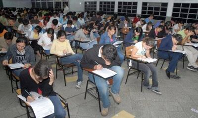 Tu ingreso a la universidad depende del tiempo que inviertas en tu formación desde este momento hasta el instante en que tengas en las manos el temido examen de admisión.