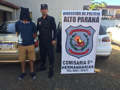 Un detenido de ayer en Hernandarias. En total son 17 y serán procesados por la Fiscalía.