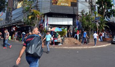 En los últimos meses, el movimiento comercial se ha resentido y temen que con los free shop, la situación empeore.