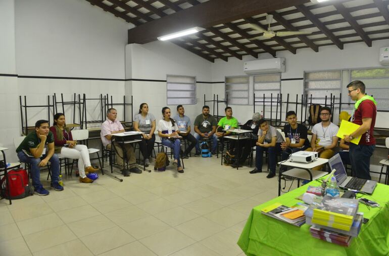 Mañana concluye el evento con una misa que comenzará a las 11:00 en la capilla del Seminario Metropolitano.