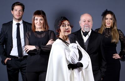 Dani Willigs, Sifri Sanabria, Margarita Irún, José Luis Ardissone y Antonella Zaldívar prometen hacer reír y entretener al público con “¡¿El funeral?!”, una comedia acerca de la sobrenatural despedida de una actriz de cine y teatro.