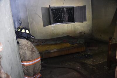 Parte de la vivienda que se incendió.