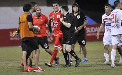 /pf/resources/images/abc-placeholder.png?d=2394