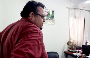 el-politico-del-partido-frente-amplio-ricardo-palacios-khner-se-presento-ayer-en-la-fiscalia-de-encarnacion--233242000000-1705475.jpg