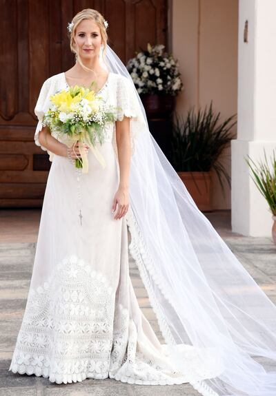 La novia lució un vestido diseñado por Magalí Rodríguez.