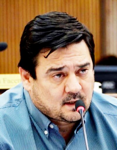 Senador Enrique Salyn Buzarquis, del PLRA, proyectista de la ley que castiga el financimiento de hechos de terrorismo.